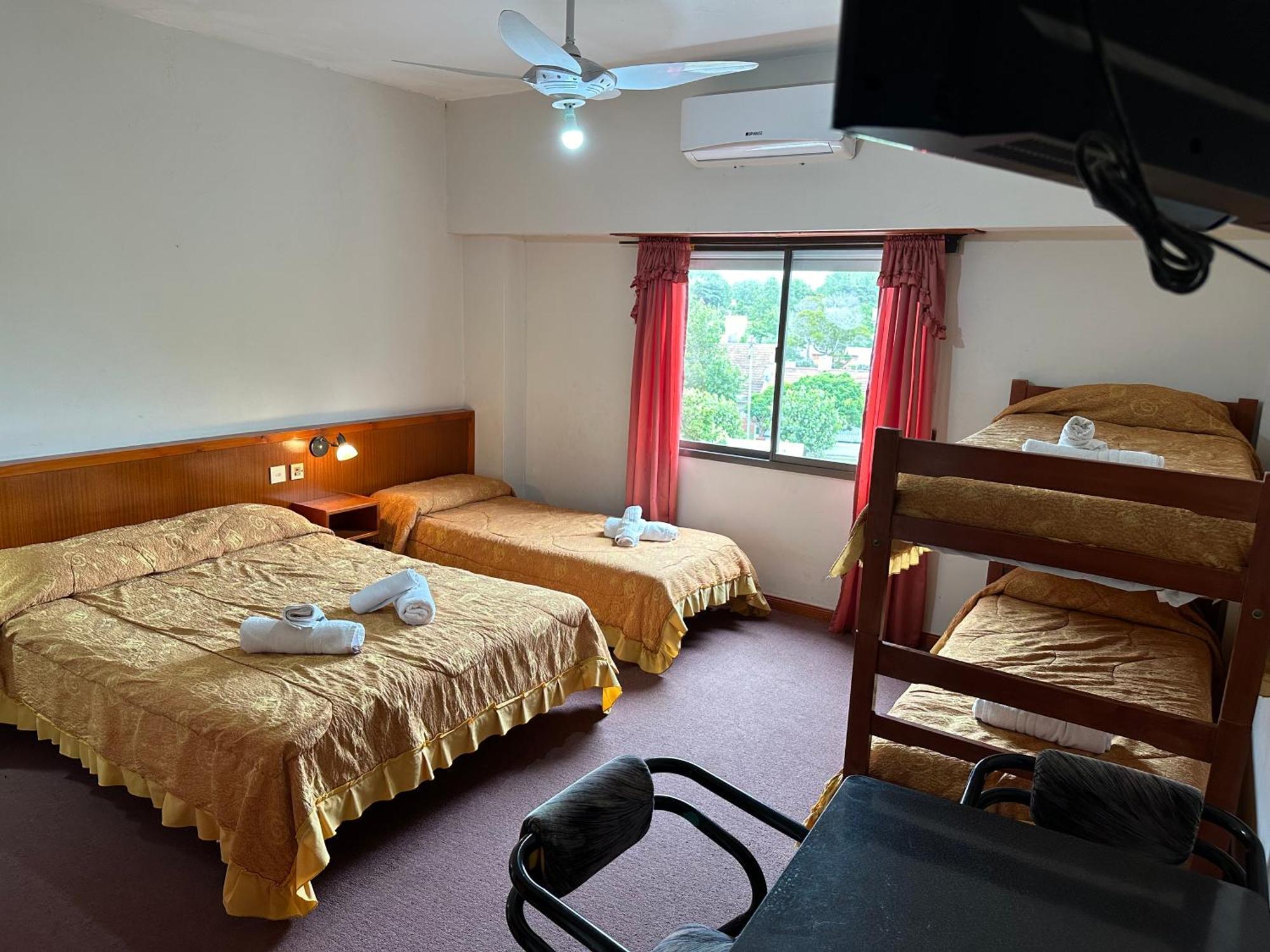 Sun-Shine Hotel ซันเกลเมนเตเดลตูยู ภายนอก รูปภาพ